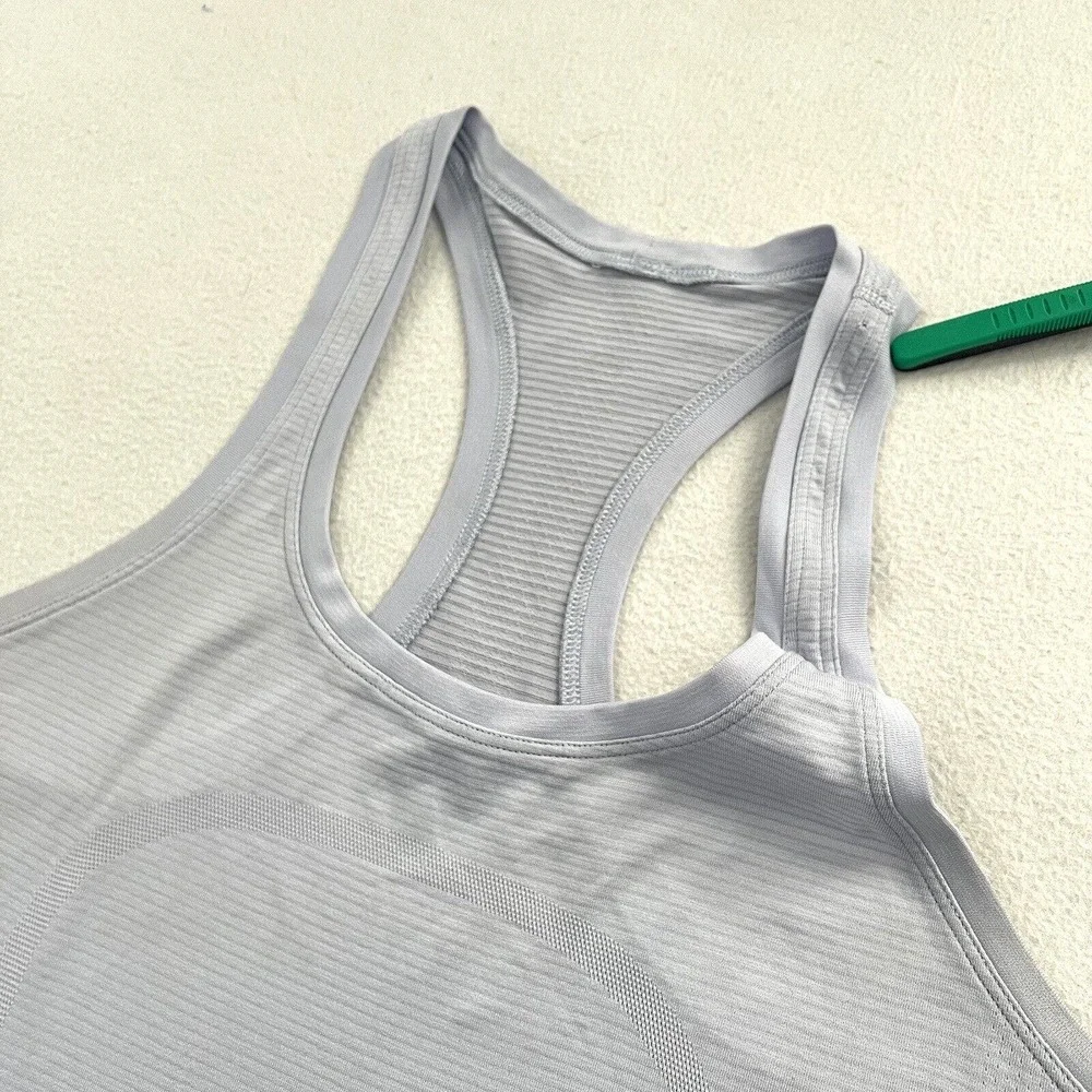 Lululemon Lilac Purple Lavender Swiftly Tech Racerback Tank 2.0 Seamless Top 6